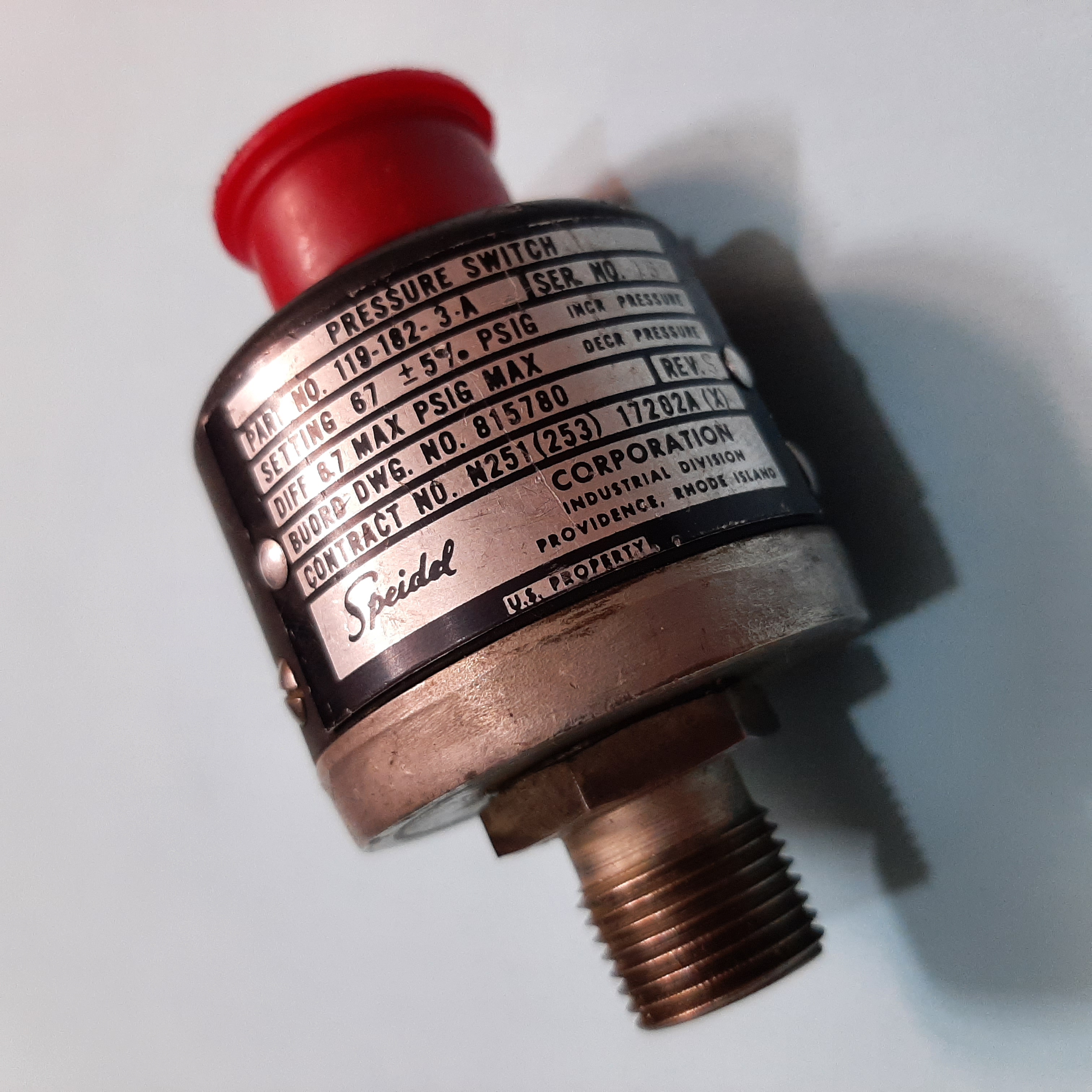 پرشر سوئیچ PRESSURE SWITCH 119-182-3-A