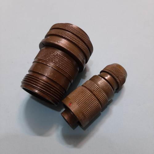 کانکتور گرد صنعتی (Circular Connector) برند Amphenol