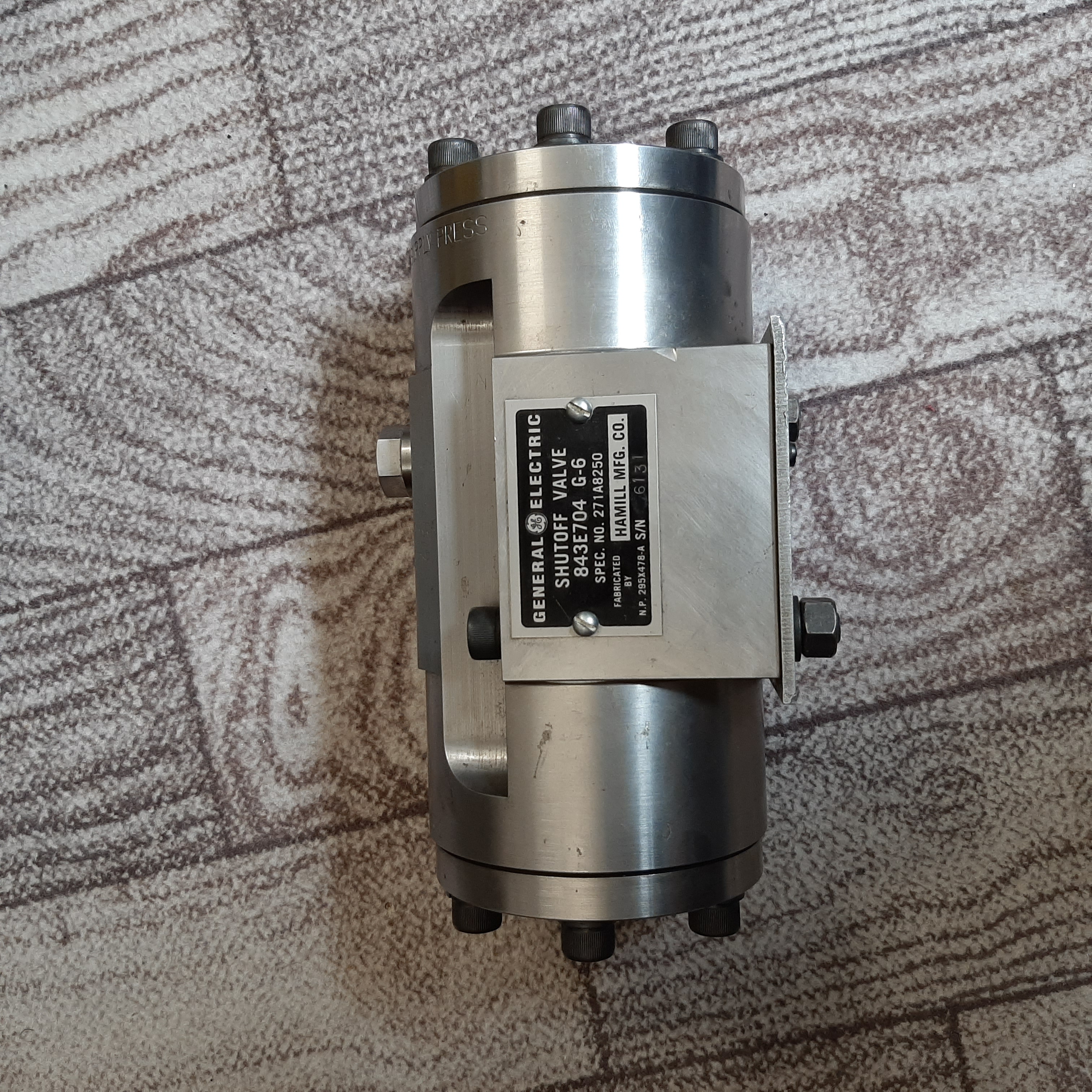 شیر قطع‌کن (Shutoff Valve) جنرال الکتریک GE مدل 843E704 G-6