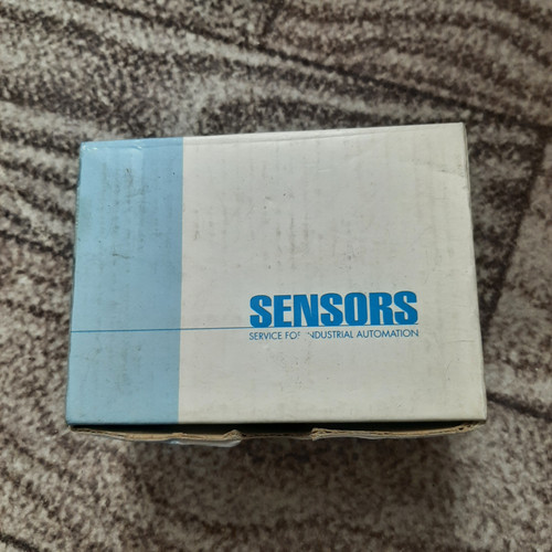سنسور نوری Q&W G18-3C5NC