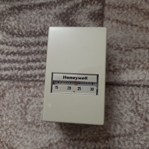 ترموستات پنوماتیک اتاقی Honeywell TP937A1006-1