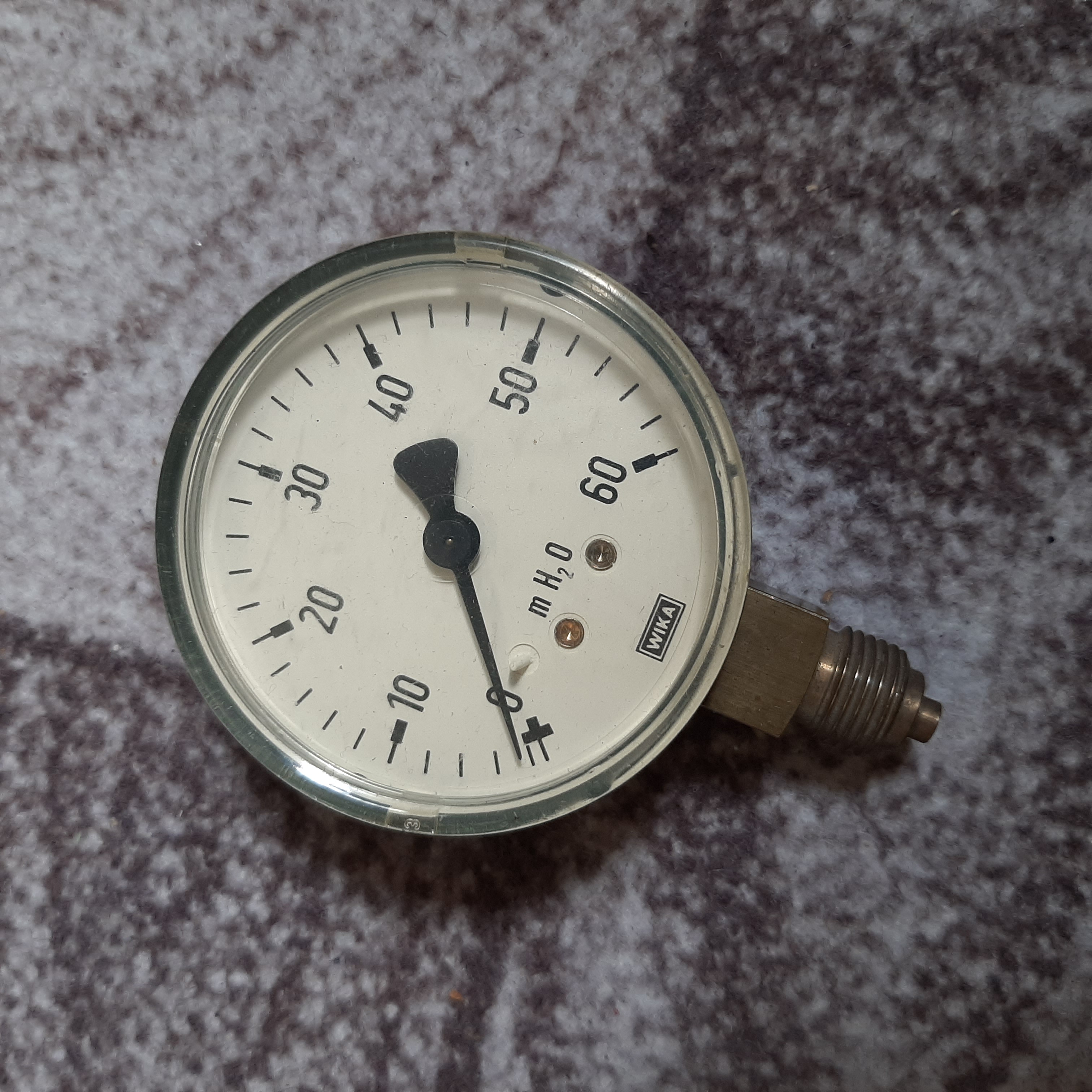 گیج فشار ویکا مدل عقربه‌ای 0 تا 60 mH2O