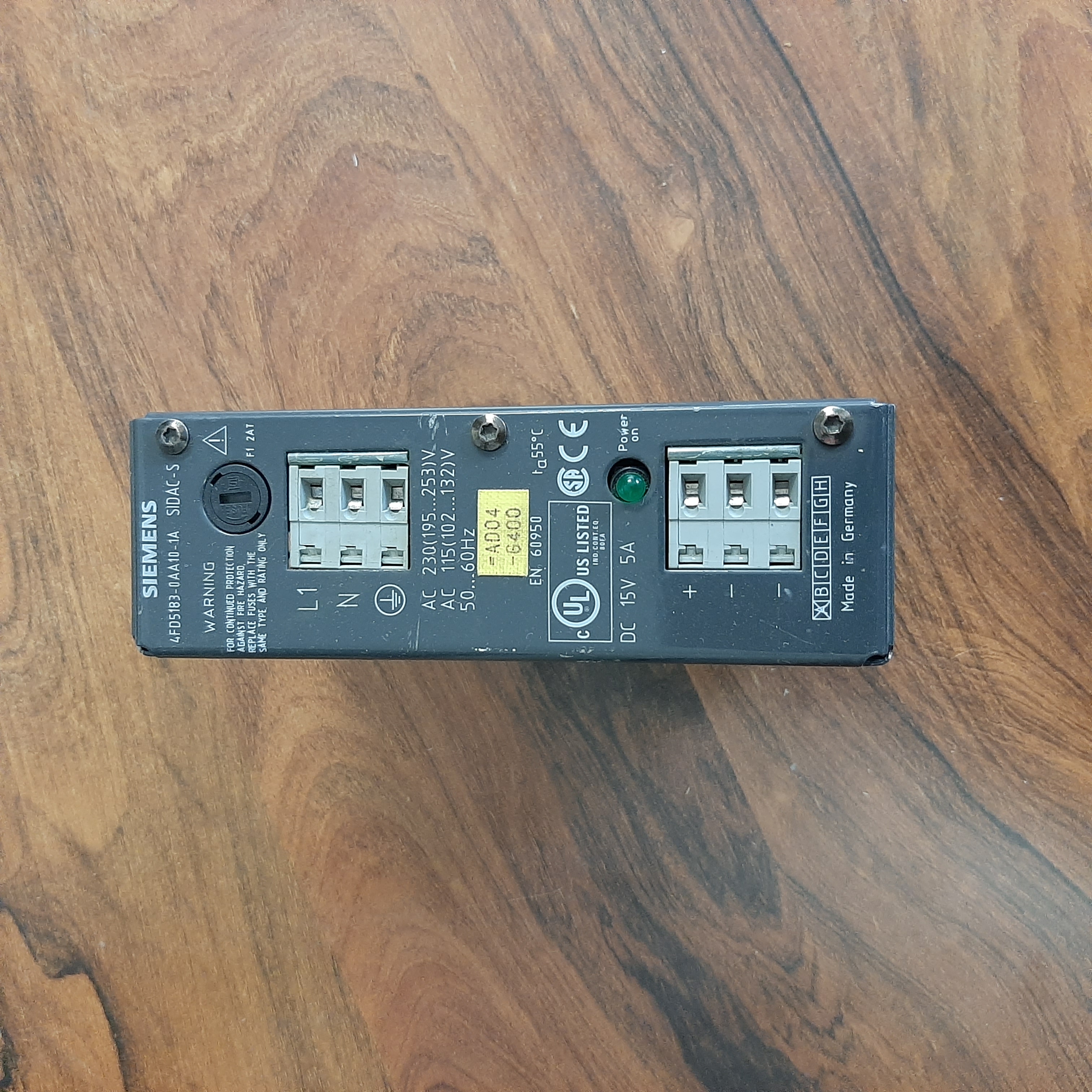 منبع تغذیه صنعتی زیمنس Siemens SIDAC-S مدل 4FD5183-0AA10-1A