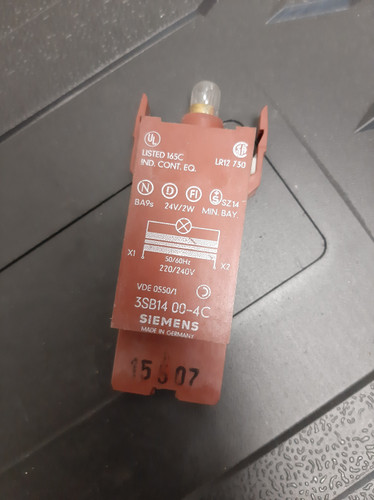 لامپهولدر ترانسفورماتوردار SIEMENS 3SB14 00-4C