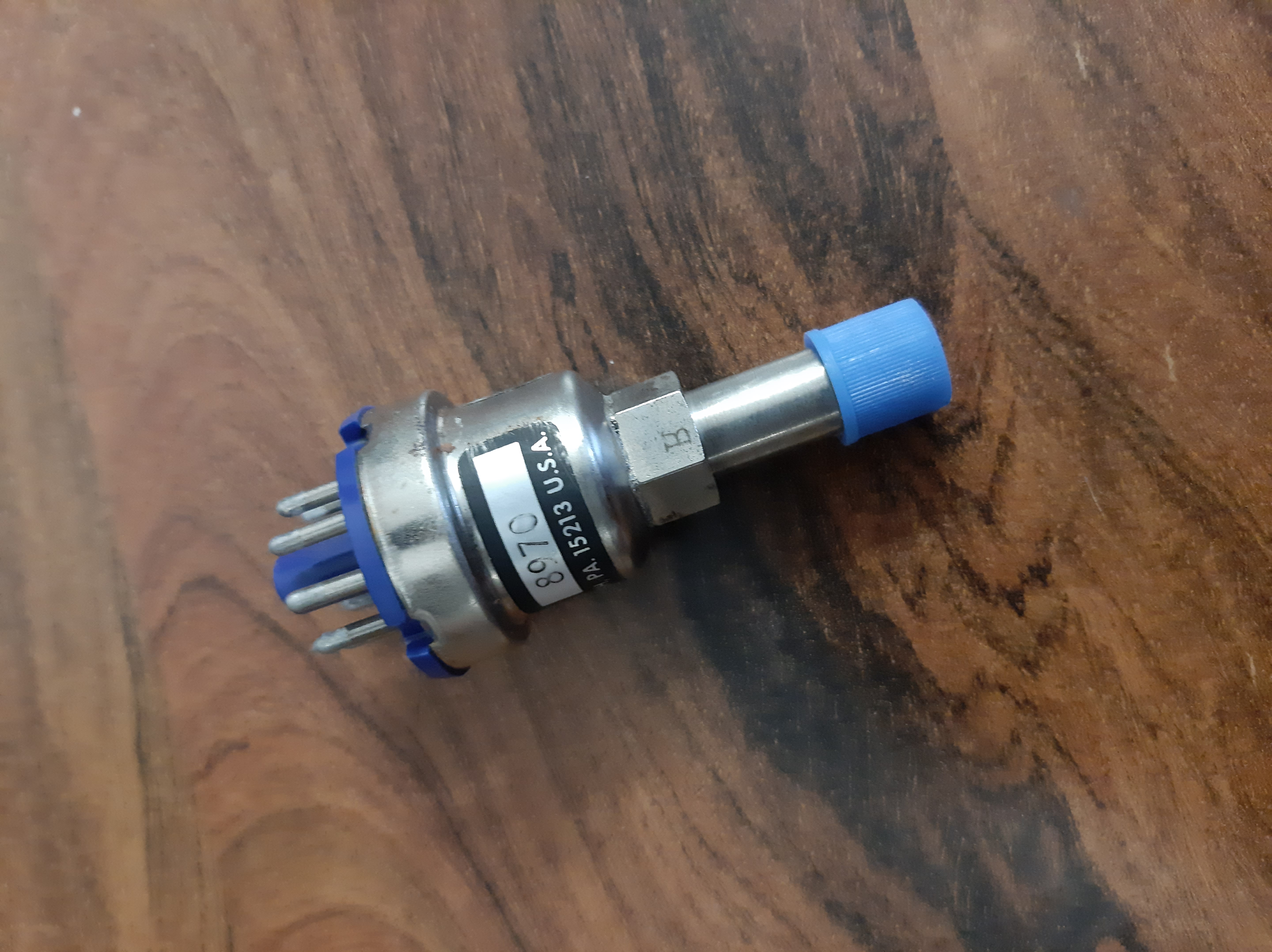 تیوب گیج خلأ بالا AIRSERCO 8970
