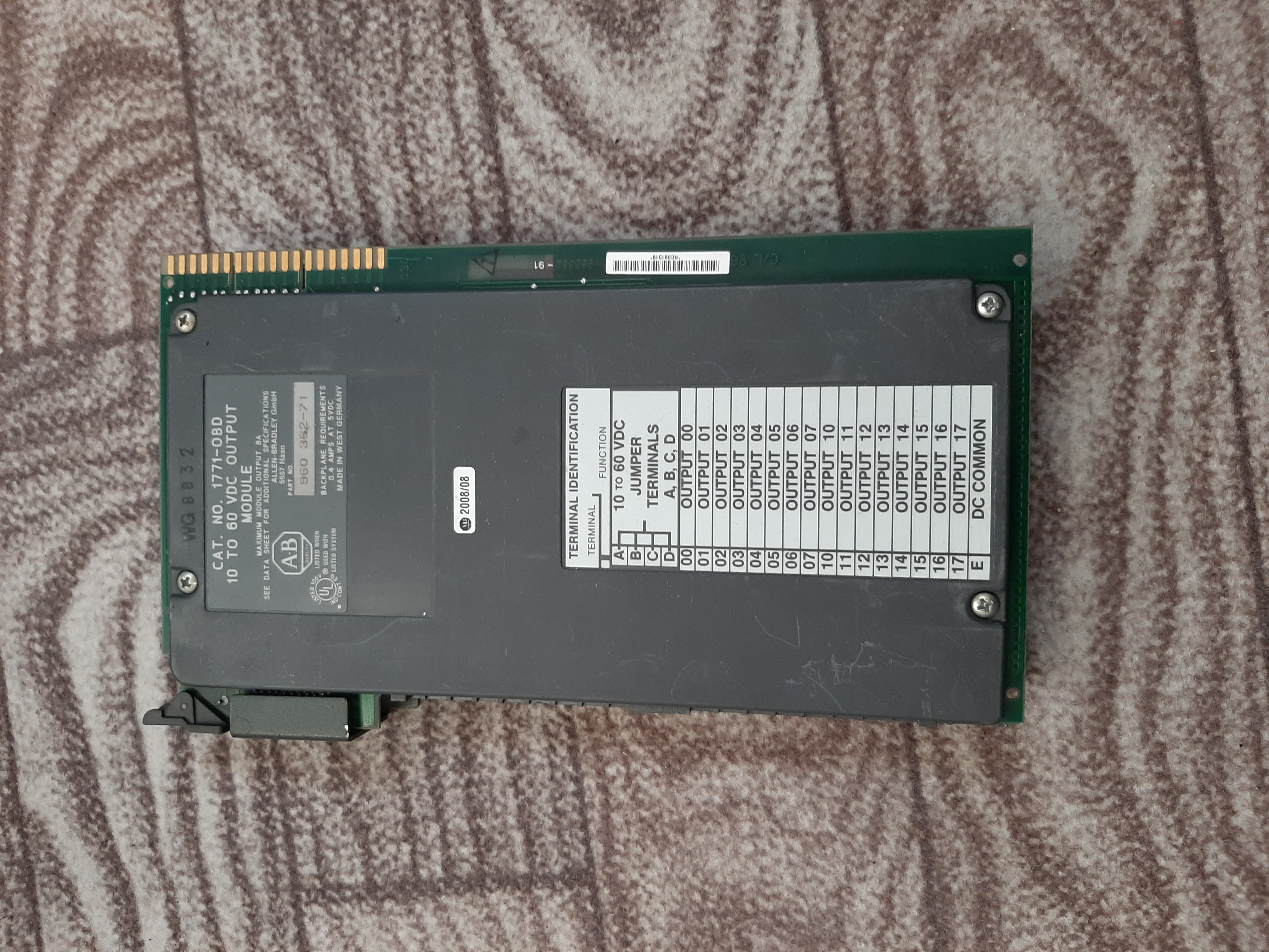 ماژول خروجی دیجیتال Allen-Bradley 1771-OBD