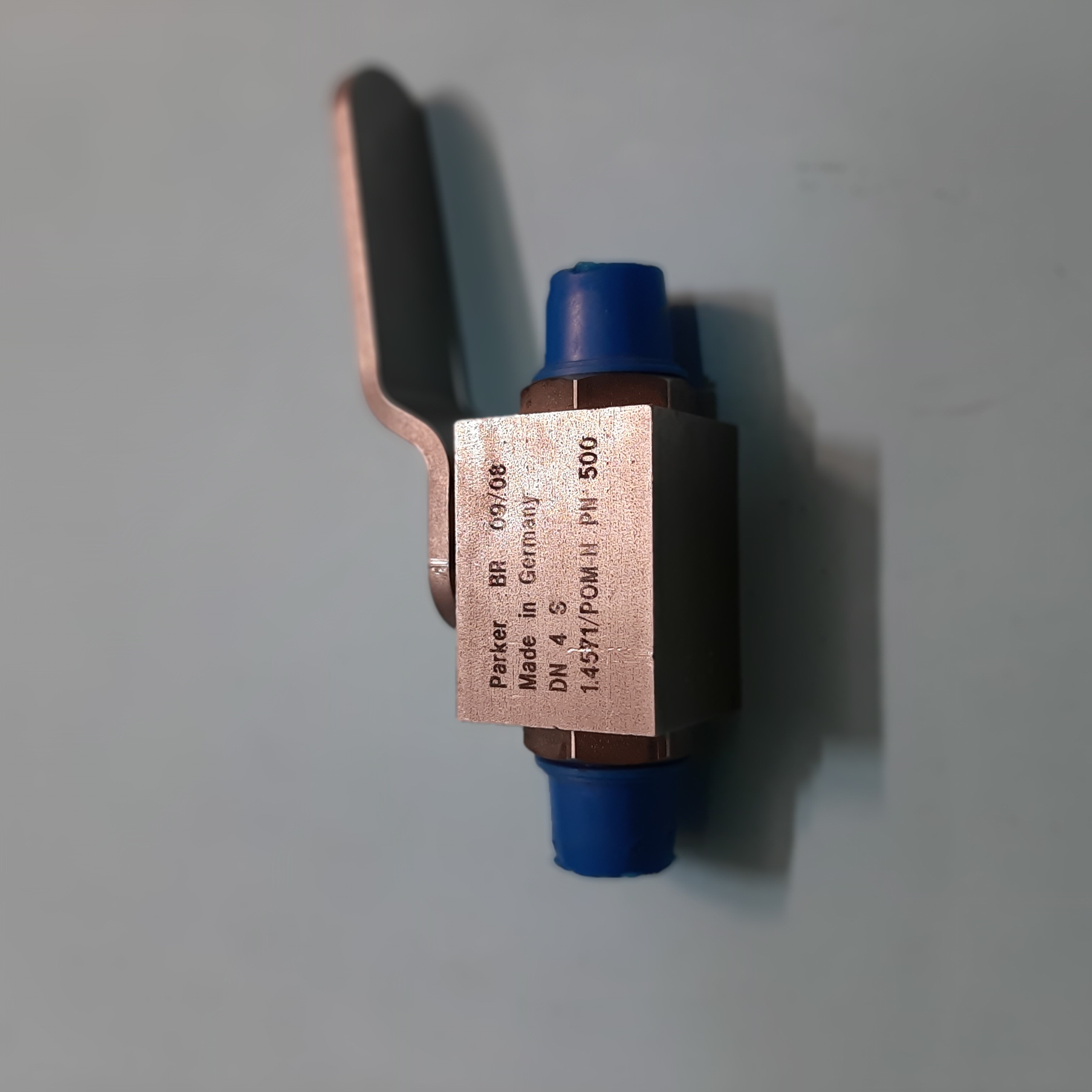 شیر توپی هیدرولیک Parker DN4 PN500 مدل 14571/POM
