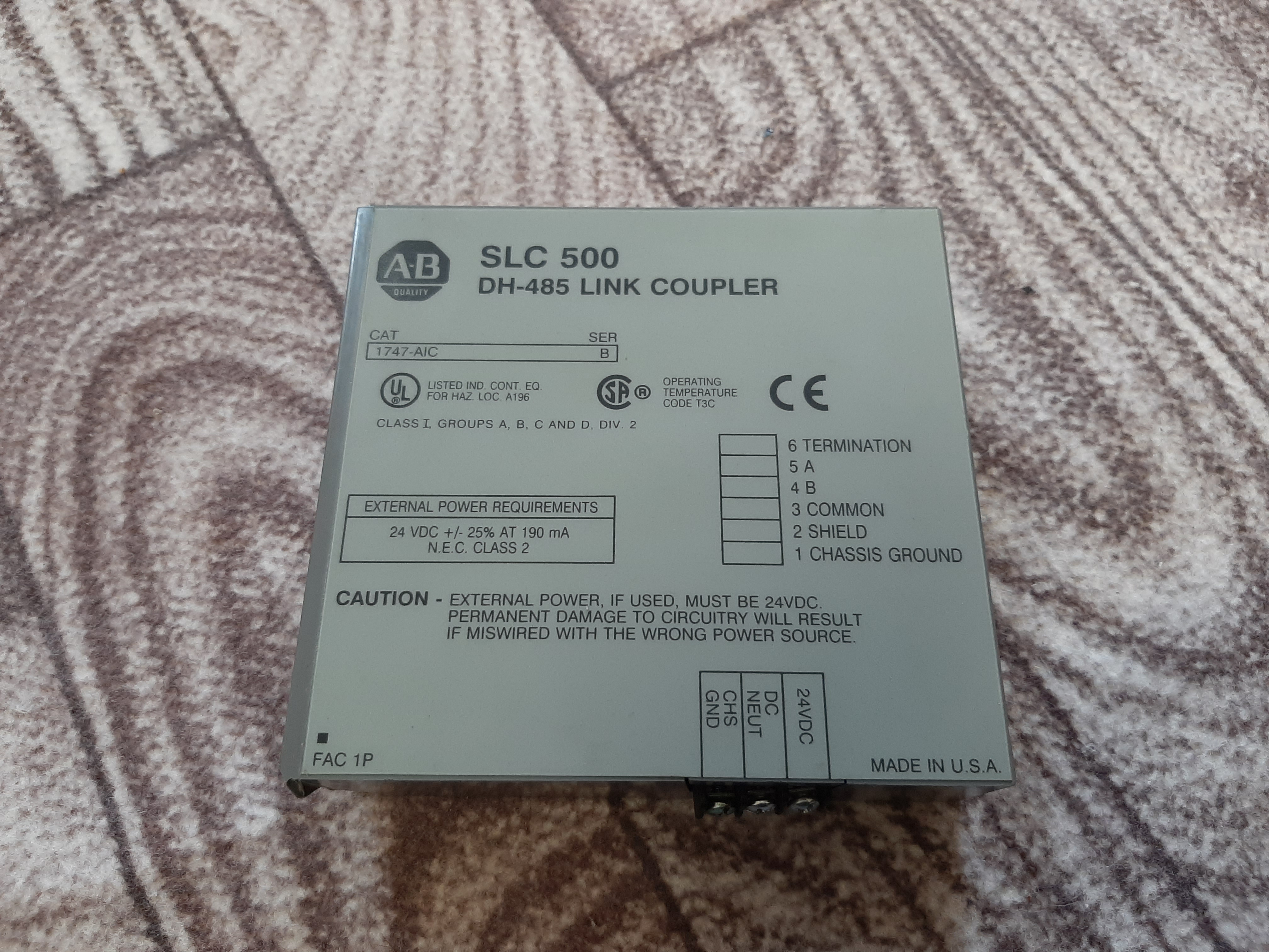 کوپلر ارتباطی Allen-Bradley SLC 500 مدل 1747-AIC